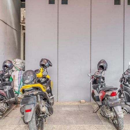 Reddoorz Near Surabaya Zoo Otel Dış mekan fotoğraf